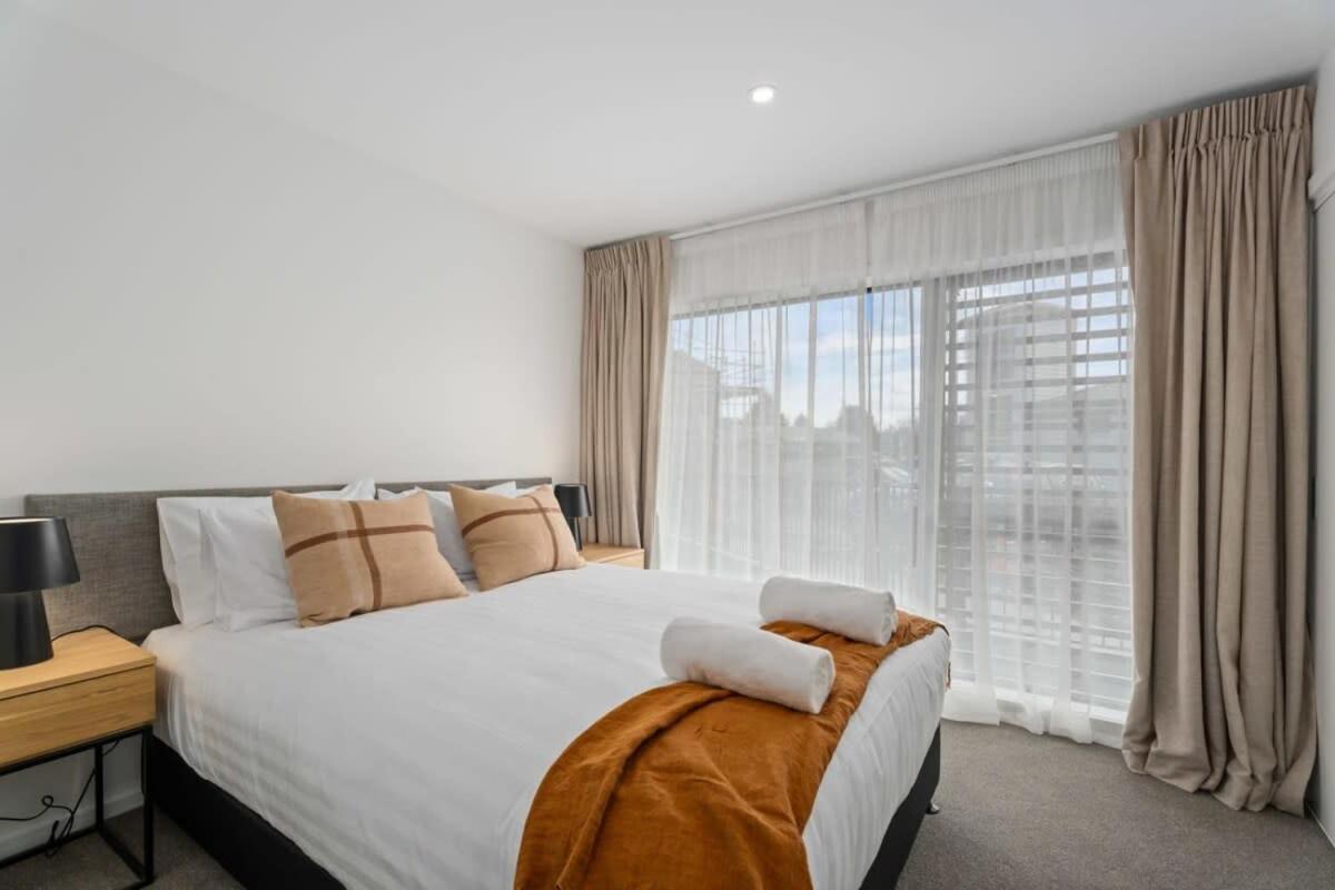 Alps And Lake Retreat Wanaka Albert Town Экстерьер фото