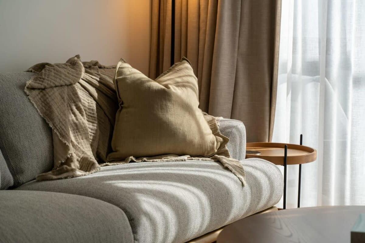 Alps And Lake Retreat Wanaka Albert Town Экстерьер фото